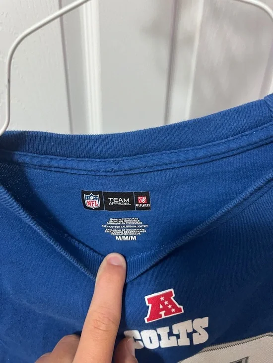 Colts Andrew Luck #12 Short-Sleeve Tee - Picture 2 of 3